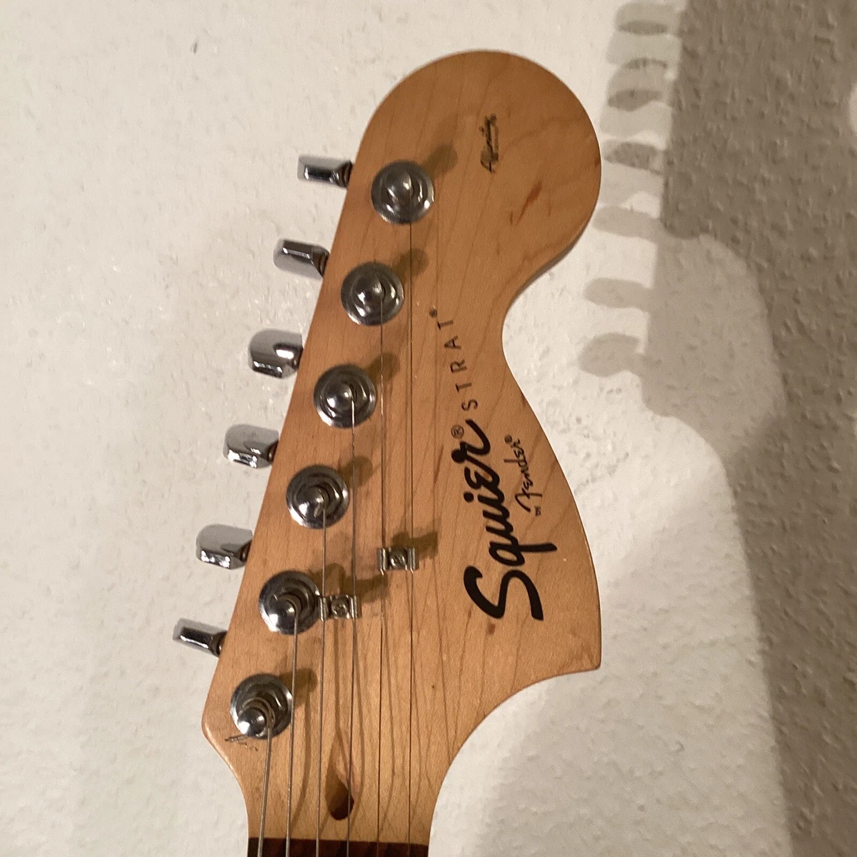 Squire headstock cheap