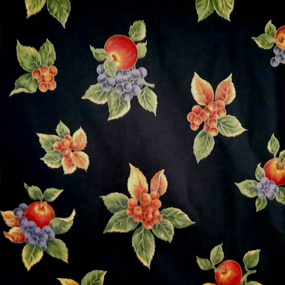 Cranston Fabrics Autumn Fruit Foliage Border on Black Background 60" x 94" - Image 4 of 4