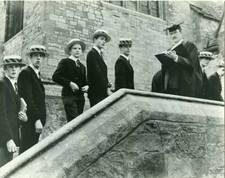 PETULA CLARK PETER O'TOOLE GOODBYE MR. CHIPS 1969 ORIG 8X10 # X7398
