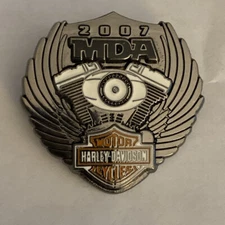 2007 MDA Ride Harley Davidson Motorcycle Collectors pin Engine & Wings