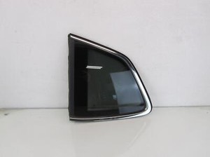 18 VOLKSWAGEN TIGUAN Left Driver Quarter Window Glass Chrome Trim OEM