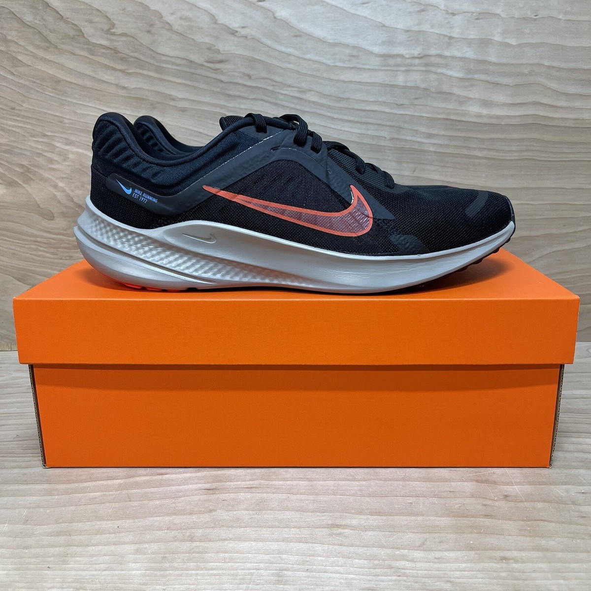 【新品未使用】NIKE QUEST5 28㎝ s-l400.jpg