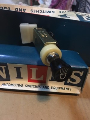 DATSUN 521 520 620 Pickup Wagon Head Light Switch Control NILES