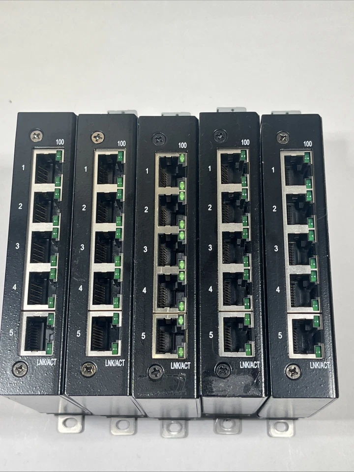WAGO 852-111 – Industrial Ethernet Switch 5-Port 10/100 Mbps - Photo 3/4