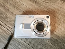 Casio Exilim EX-Z40 4.0MP Digital Camera Silver. *untested*