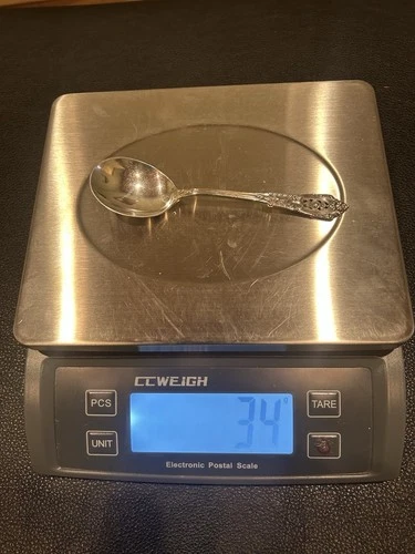 Sterling Silver Wallace Rose Point soup spoon 6” 34 grams flatware 1.2 oz Nice.