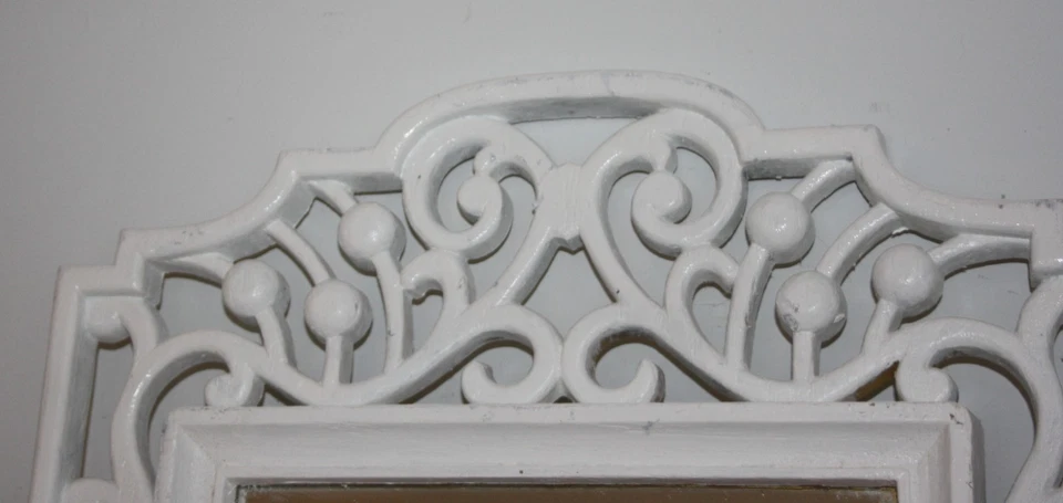 Vintage White Cottage Wall Mirror Open Weave Pattern Design 13.75X22 - Image 3 of 4