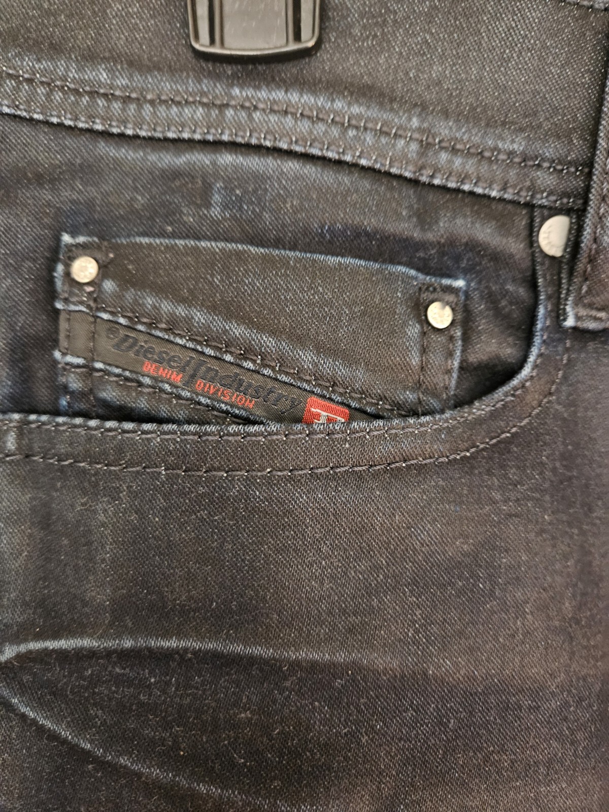 Picture 4 of 5