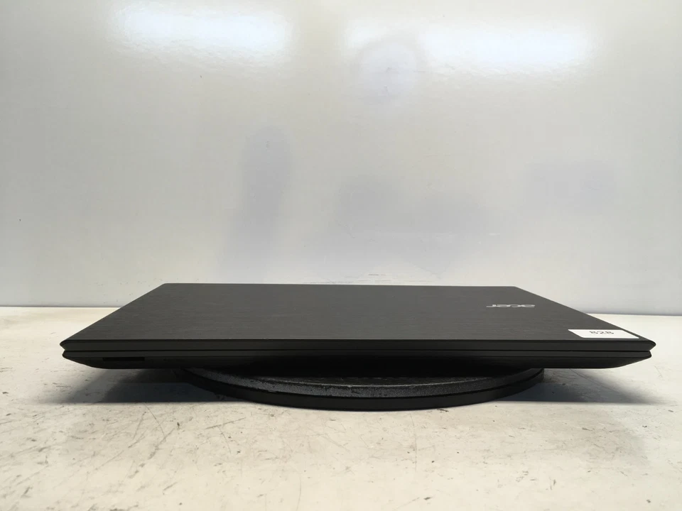 Acer Aspire E15 E5-574-58IM Intel i5-6200U 2.3GHz 6 GB NO HDD/Battery - Image 3 of 4