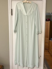 Vintage 1960s Vanity Fair Mint Green Button Front Robe Size 36