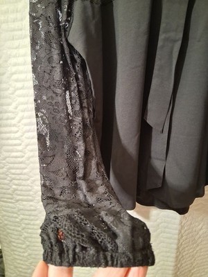 Bluse mit Kontrast-Spitze schwarz,  Gr 44/46 