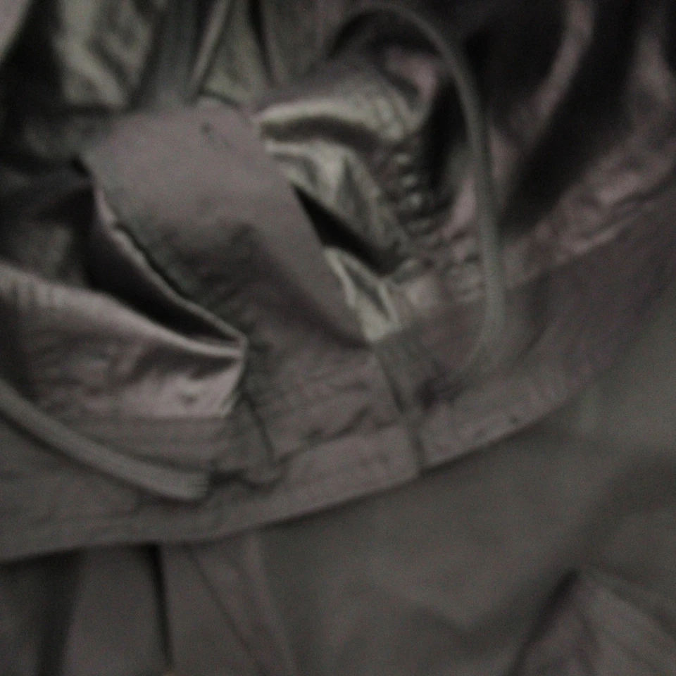 Pantalones North Face para mujer 10 bolsillos de carga de pierna recta negros ligeros Foto 4 de 4