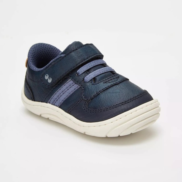 navy blue shoes size 3