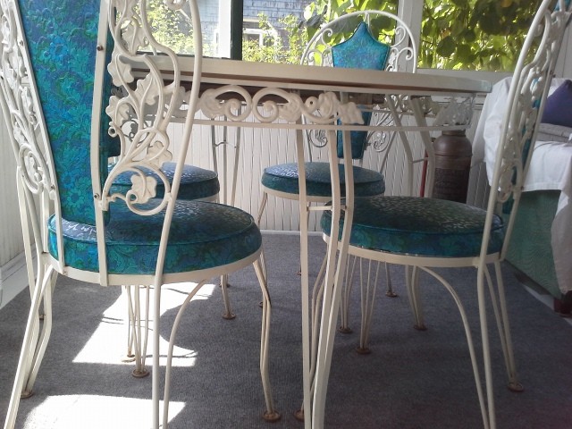 MCM Antarenni Brooklyn NY Formica Wrought Iron Leaf Design Table Chairs  Set