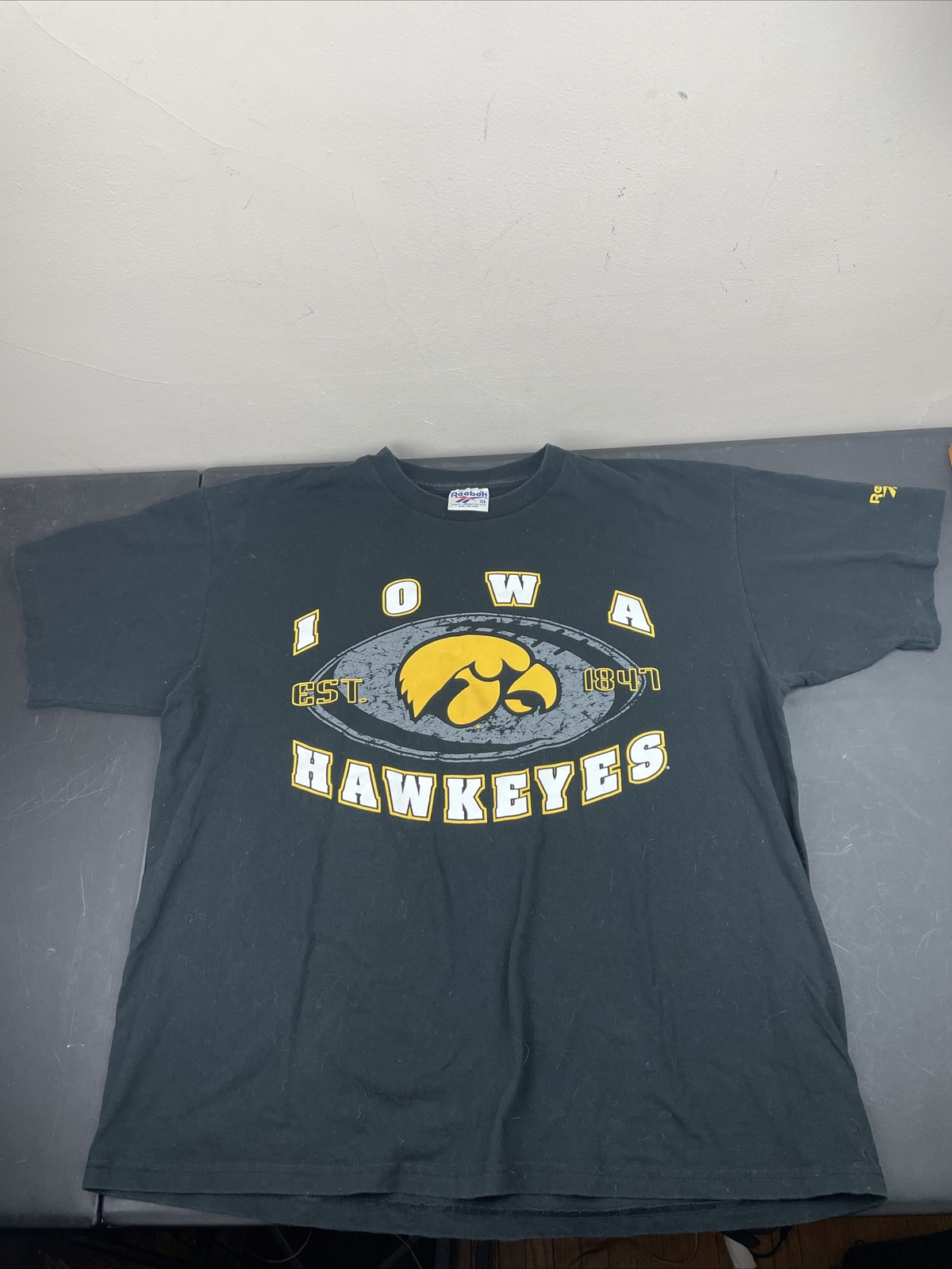 Picture 1 of 6