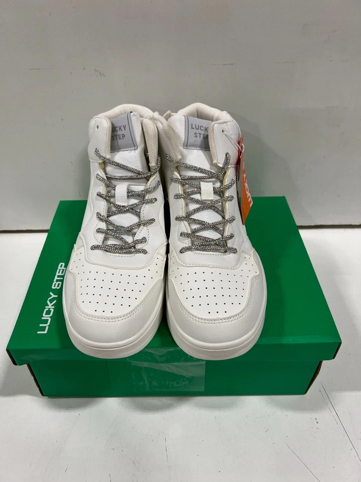 Lucky Step Mid Top Sneakers - All White - Size 9 - Image 2 of 4