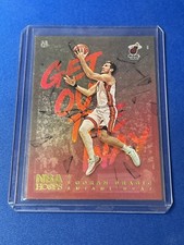 2018-19 Panini Hoops Get Out The Way Holo #16 GORAN DRAGIC  Miami Heat 