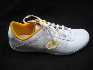 new balance 474 womens yellow