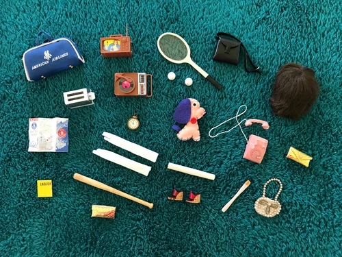 Vintage Barbie ACCESSORIES - ACCESSORY LOT (1960s)