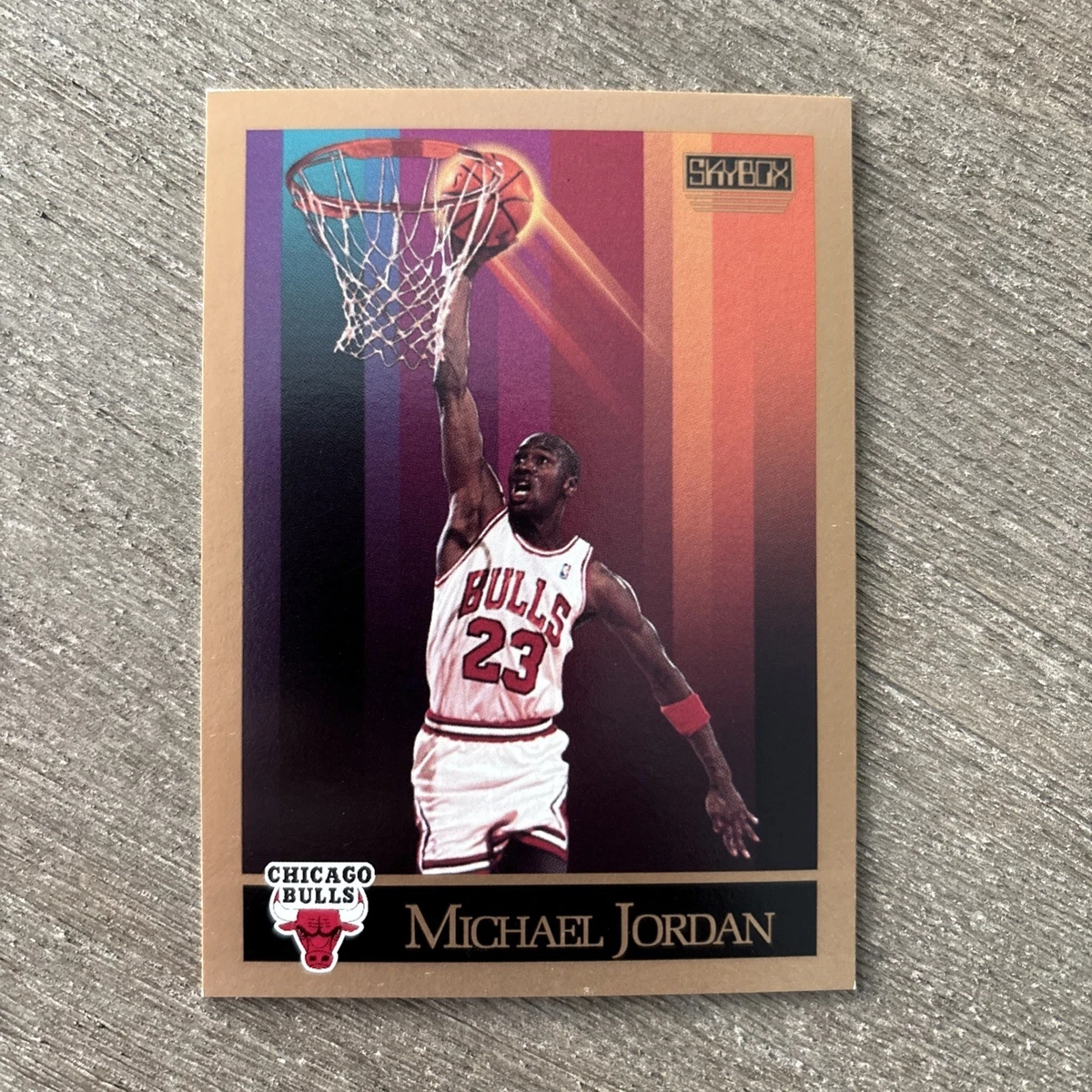 SkyBox Basketball Original 1990-91 Season Sports Trading Cards