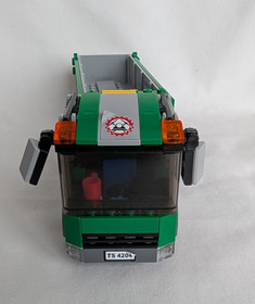 LEGO 4204 The Mine City Mining Crane Truck Train Conveyor Belt Cave 2012