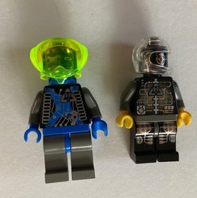 3 Lego Insectoids: 6905 Bi-Wing, 6837 Cosmic Creeper, 6817 B. Buzzer-all 100%