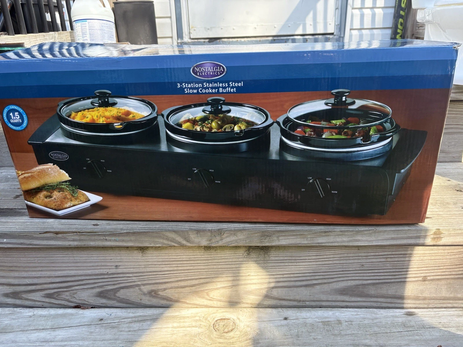 Nostalgia 1.5-Quart 3 Station Slow Cooker Buffet Model TSC150BLKSS