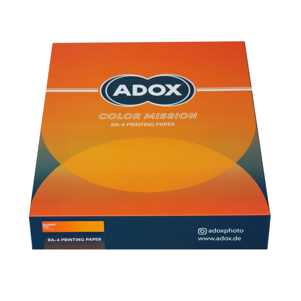 ADOX RA-4 Gloss Paper RC Color Mission 12x16" (30.5 x 40.6cm) 50 Sheets - Image 1 of 1