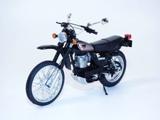 Moto YAMAHA XT500 noir 1988 1/18 500xt