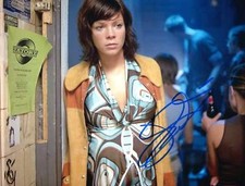 ACTRESS Jessica Schwarz autograph, In-Person signed photo