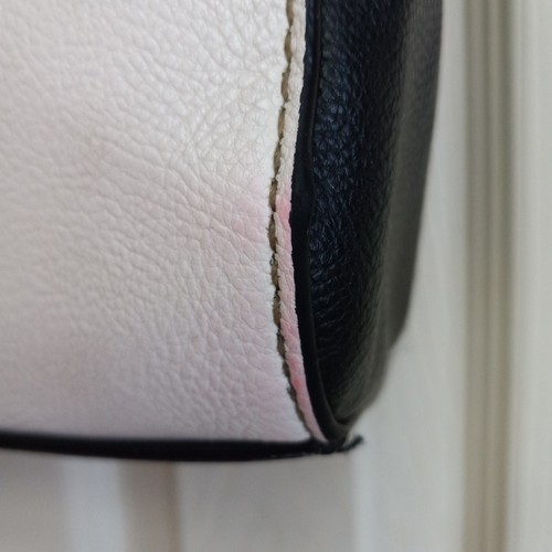 WOMEN'S NINE WEST BLACK & WHITE CHAIN SHOULDER OR HAND BAG PURSE - Picture 9 of 23