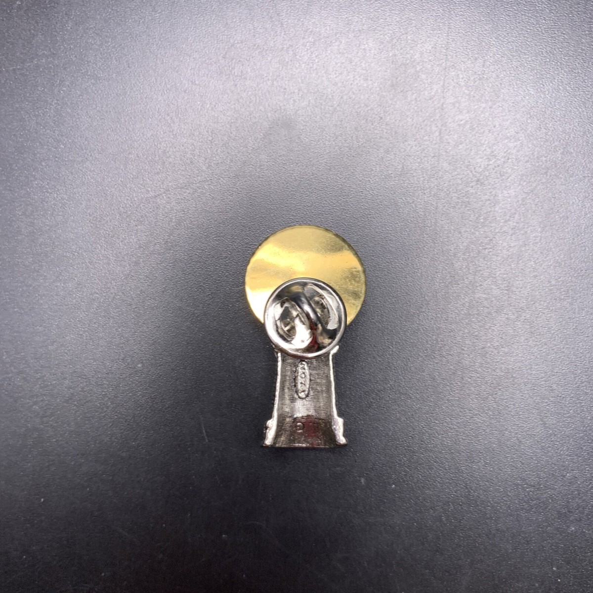 Avon Lighthouse Pin Two Tone Light Of The World John 8:12 Christian Vintage View 5