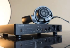 Questyle CMA Twelve Master Edition DAC / Headphone Amp