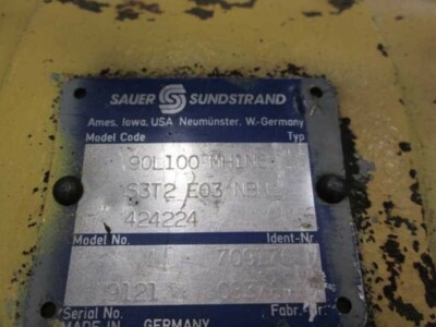 New Holland Hydrostat Pump 9511749 | eBay