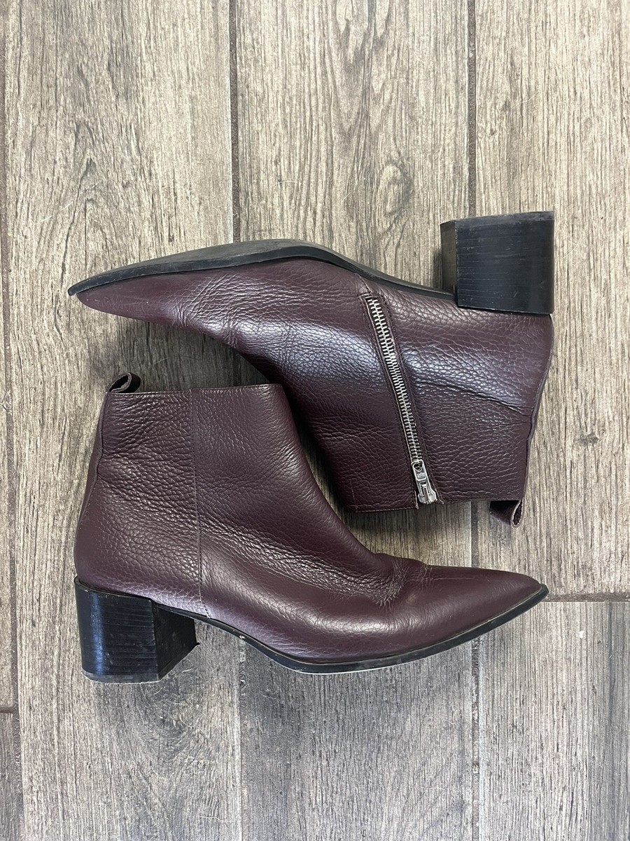 Everlane The Boss Boot Pebbled Pointed Toe Ankle Boots