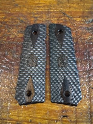 Factory Springfield Armory 1911 Government Model THINLINE Wood Grip Panels