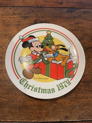 Vtg 1979 Schmid Disney Mickey Santa & Pluto Christmas Plate 7th Ltd Holiday