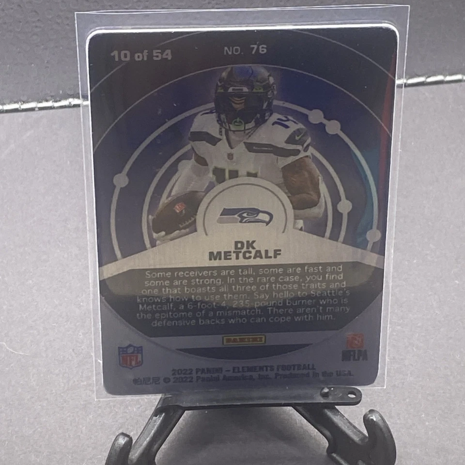2022 Panini Elements DK Metcalf Xenon Purple Parallel #10/54 - Image 2 of 2