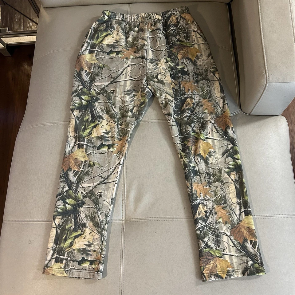 Pantalones deportivos de vellón con estampado de camuflaje para hombre talla mediana Foto 3 de 4