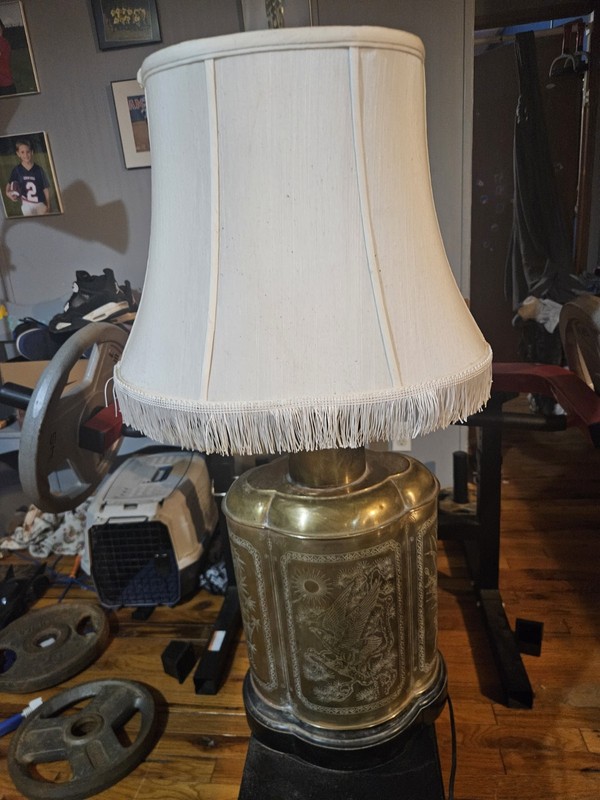 1960s Hollywood Regency Etched Brass Urn Table Lamp