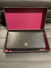 Tory Burch black Parker zip continental wallet with original box