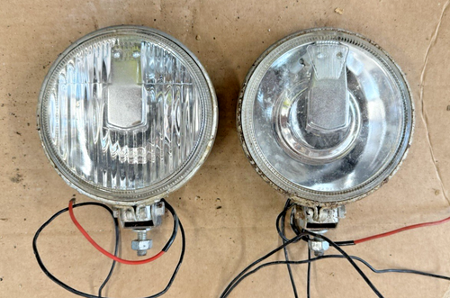 Pair Vintage Spot Fog Lamps,5" 125mm, 1 fog 1 Spot,Good Used,for restoration - Picture 2 of 4