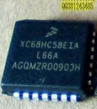 NS XC68HC58EIA PLCC28 HC58-DLC PLCC TSC6 RH