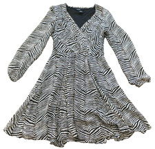 Vesade New York Womens Dress Size 4 Black White Zebra Print Long Sleeve Lined