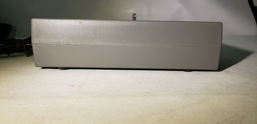 Extron P/2 DA4LC VGA/SVGA Distribuation Amplifier - Picture 6 of 7