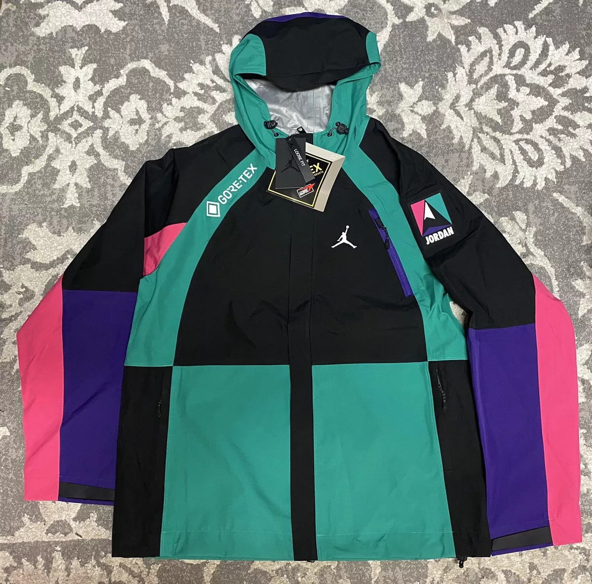 Nike Jordan Utility Gore-Tex Jacket Multicolor Mens Sz Medium CT3338-010 $450