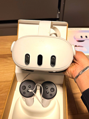 Meta Quest 3 512GB Standalone VR-Headset 120 Hz Weiß mit Controllern