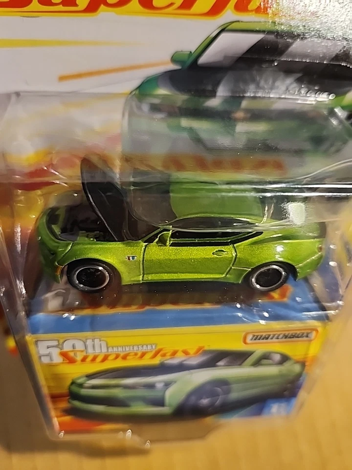 火柴盒 50 周年 Superfast '17 雪佛兰科迈罗绿色 — 第 3/4 张图片