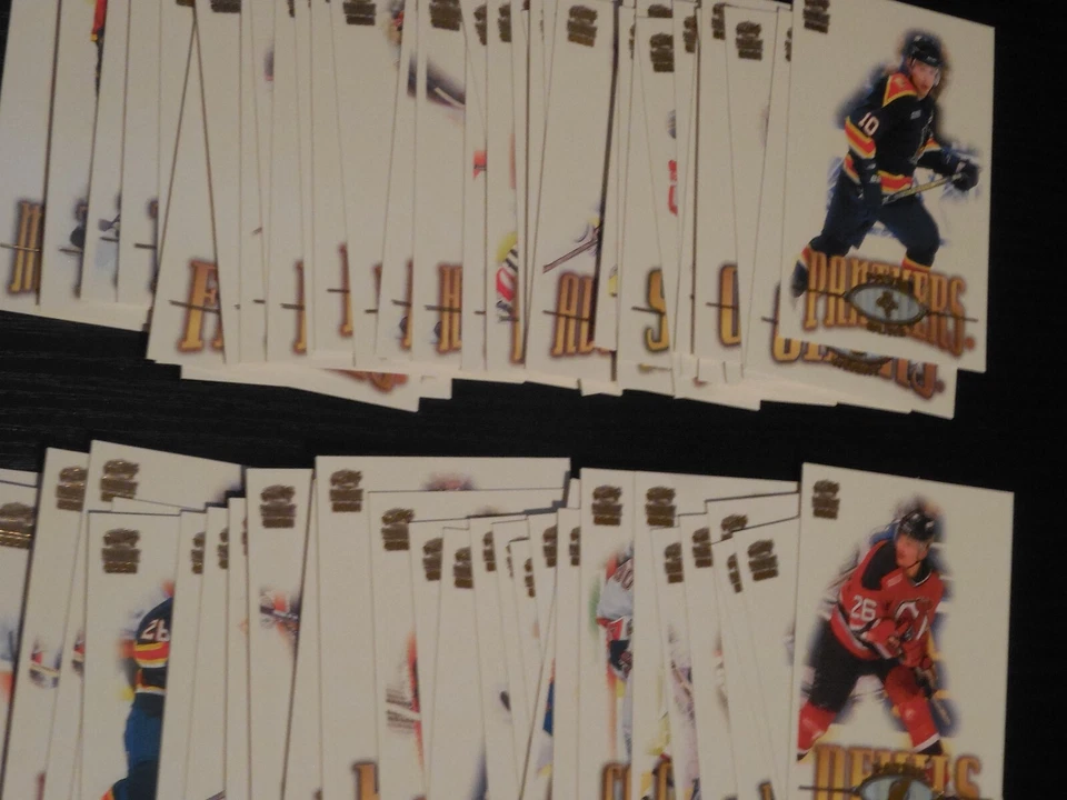 2000/2001 Paramount Hockey Parallels U PICK - Image 3 of 4