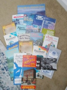 Vtg-20-Travel-Maps-Destination-Brochures-Vacation-Sites-Canada-amp-U-S-1980-039-s